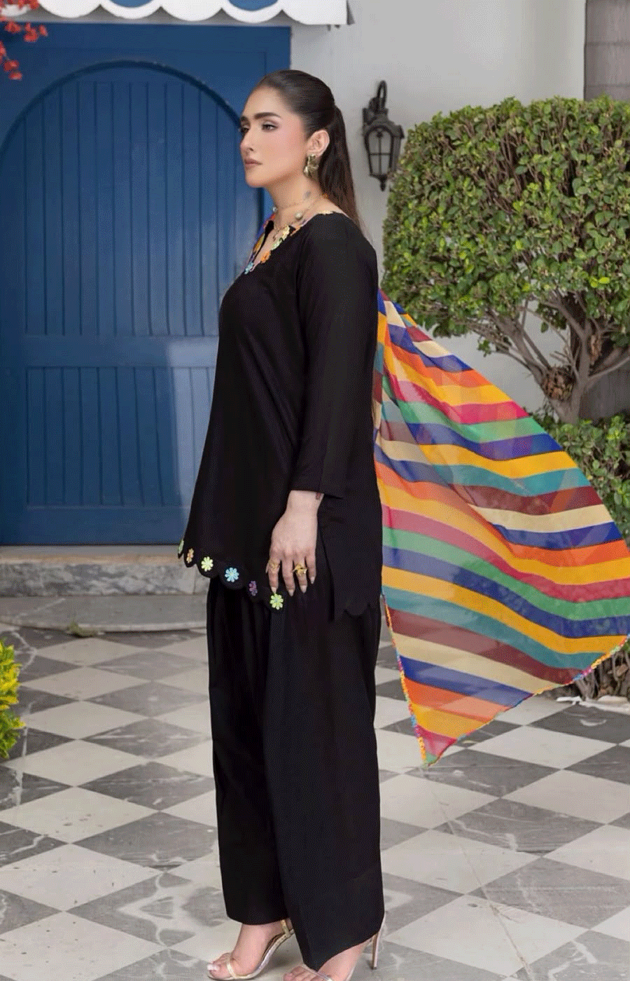 3 Piece Lawn Suit with Shafoon Dupatta, Short Shirt & Farshi Shalwar